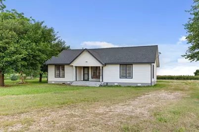 300 Grellhesl, West, TX 76691 - Photo 1