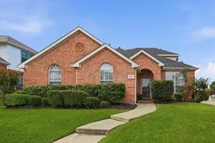4401 Lakeside Dr, The Colony, TX 75056 - Photo 4