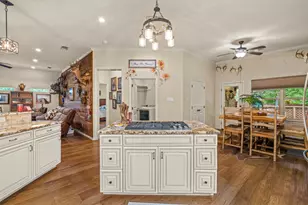 606 Hillside Cir, Little Elm, TX 75068 - Photo 16