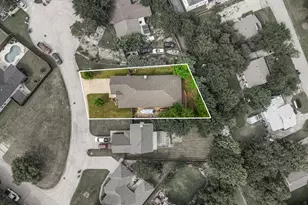 606 Hillside Cir, Little Elm, TX 75068 - Photo 30