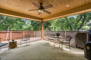 606 Hillside Cir, Little Elm, TX 75068 - Photo 6