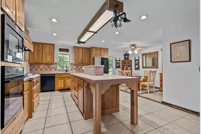 1300 Finney Drive, Weatherford, TX 76085 - Photo 14