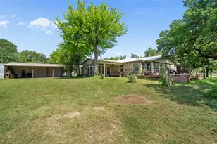 1300 Finney Dr, Weatherford, TX 76085 - Photo 2