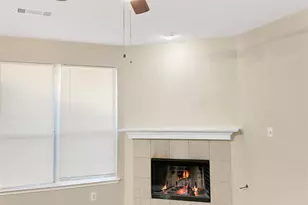 7221 Lindentree Ln, Fort Worth, TX 76137 - Photo 2