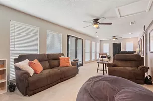 118 Rocky Creek Ave, Groesbeck, TX 76642 - Photo 16