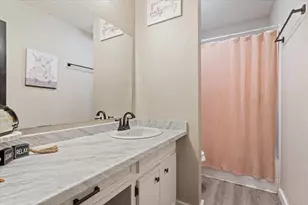 118 Rocky Creek Ave, Groesbeck, TX 76642 - Photo 26
