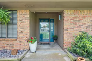 118 Rocky Creek Ave, Groesbeck, TX 76642 - Photo 4
