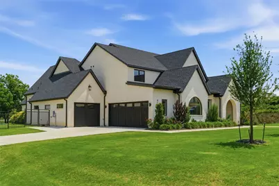 4708 Summerhill Court, Flower Mound, TX 75022 - Photo 2