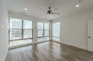 6270 Oram St, Dallas, TX 75214 - Photo 32
