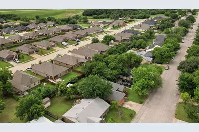 728 Saddle Road, White Settlement, TX 76108 - Photo 28
