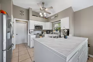728 Saddle Rd, White Settlement, TX 76108 - Photo 12