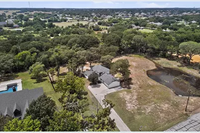 150 S Woodland Trail, Double Oak, TX 75077 - Photo 4