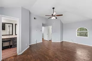 2924 Peninsula Way, Carrollton, TX 75007 - Photo 10