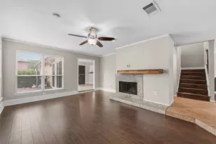 2924 Peninsula Way, Carrollton, TX 75007 - Photo 2
