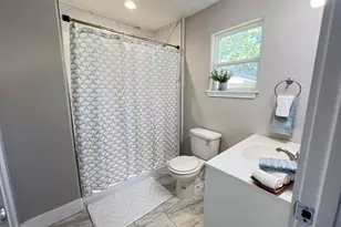 302 Glen Oaks Rd, Bonham, TX 75418 - Photo 8