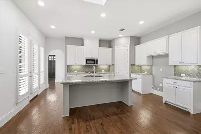531 Sandy Lane, Flower Mound, TX 75022 - Photo 2