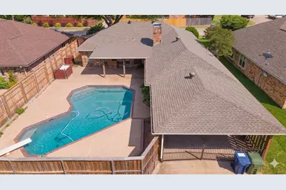 338 Marriott Lane, Garland, TX 75040 - Photo 14