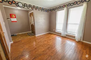 338 Marriott Ln, Garland, TX 75040 - Photo 4