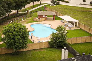 600 Fossil Wood Dr, Saginaw, TX 76179 - Photo 4
