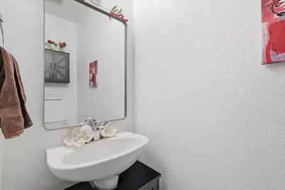 8106 Summerleaf Drive, Arlington, TX 76001 - Photo 24