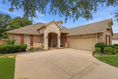 8106 Summerleaf Drive, Arlington, TX 76001 - Photo 30