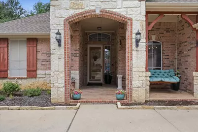 8106 Summerleaf Drive, Arlington, TX 76001 - Photo 30
