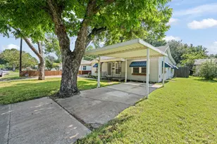 602 Harrisdale Ave, River Oaks, TX 76114 - Photo 2