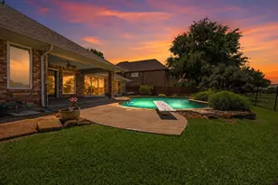 2905 St Andrews Dr, Richardson, TX 75082 - Photo 2