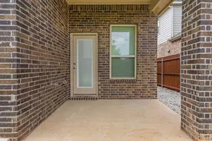 10017 Gray Barrel Dr, Aubrey, TX 76227 - Photo 24