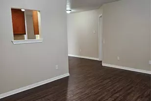 217 E Craven Ave, Lacy Lakeview, TX 76705 - Photo 20