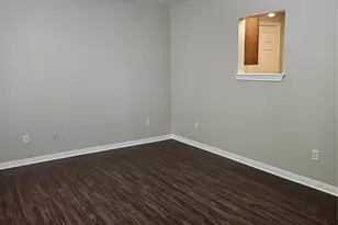 217 E Craven Ave, Lacy Lakeview, TX 76705 - Photo 18