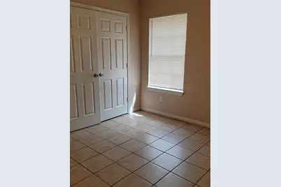 217 E Craven Avenue #C & D, Lacy Lakeview, TX 76705 - Photo 8