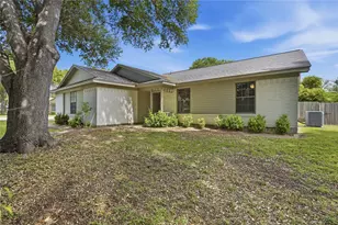 1701 Tobie Layne St, Benbrook, TX 76126 - Photo 6
