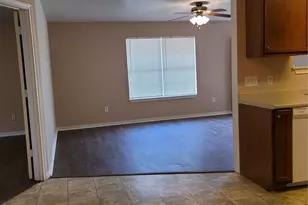223-225 E Craven Ave, Lacy Lakeview, TX 76705 - Photo 6