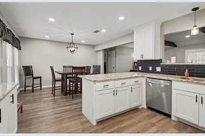 1908 Thousand Oaks Drive, Burleson, TX 76028 - Photo 10