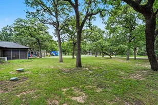 1908 Thousand Oaks Dr, Burleson, TX 76028 - Photo 30