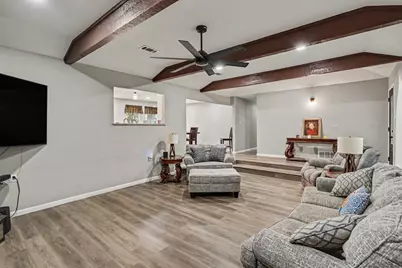 1908 Thousand Oaks Drive, Burleson, TX 76028 - Photo 6