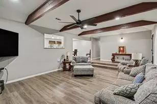 1908 Thousand Oaks Dr, Burleson, TX 76028 - Photo 6