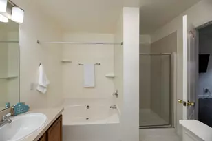 934 Plumeria Dr, Arlington, TX 76002 - Photo 24
