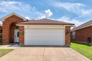 934 Plumeria Dr, Arlington, TX 76002 - Photo 4