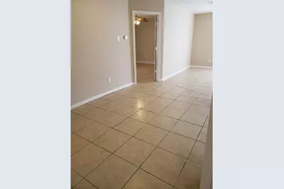 227-229 E Craven Avenue, Lacy Lakeview, TX 76705 - Photo 4