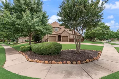 710 Essex Drive, Prosper, TX 75078 - Photo 2