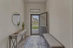 5545 Smt Crk Rd, Fort Worth, TX 76126 - Photo 4