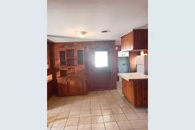 1711 Langford Street, Greenville, TX 75401 - Photo 10