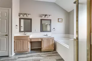 2608 Glenridge Dr, Flower Mound, TX 75028 - Photo 22