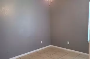 235-237 E Craven Ave, Lacy Lakeview, TX 76705 - Photo 10