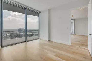 3130 N Harwood St, Dallas, TX 75201 - Photo 10