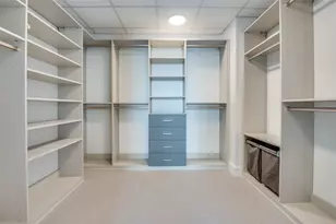 3130 N Harwood St, Dallas, TX 75201 - Photo 12