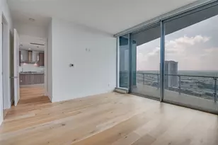 3130 N Harwood St, Dallas, TX 75201 - Photo 18