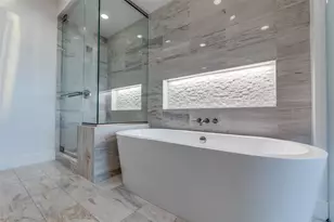 3130 N Harwood St, Dallas, TX 75201 - Photo 22